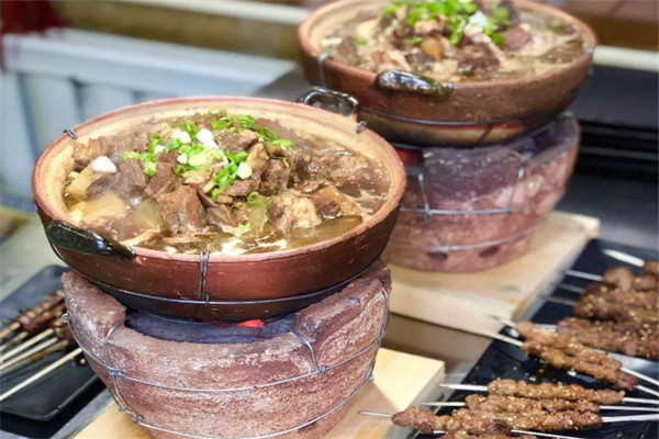 博記港式打邊爐加盟