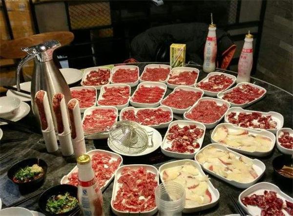 牛滿分牛肉火鍋