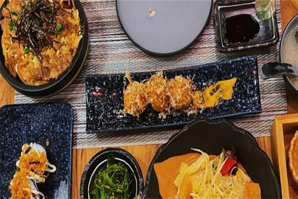 黑眼熊料理食堂加盟