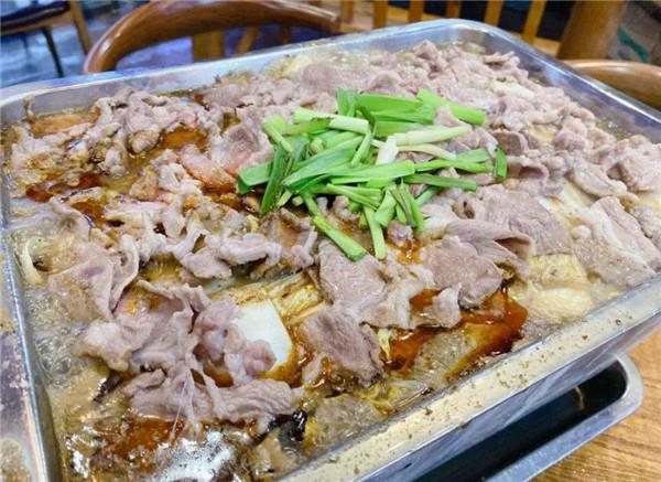 羊工廠碳鍋火鍋