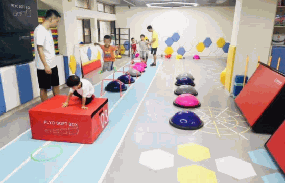 夢(mèng)銳少兒體能館