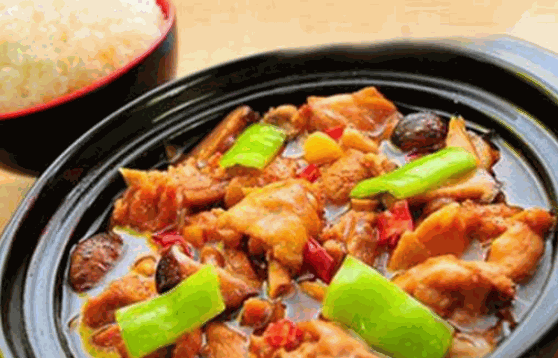鑫燚黃燜雞米飯