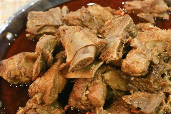 喇喇排骨火鍋加盟