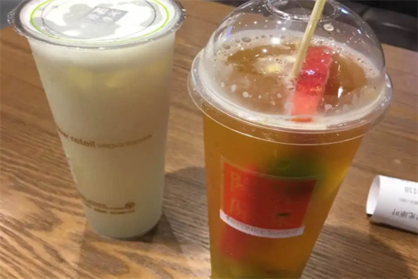 耐思陽(yáng)光奶茶加盟