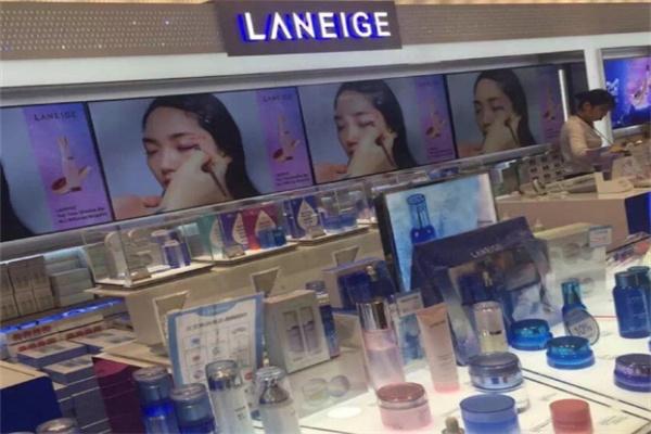 華新化妝品加盟