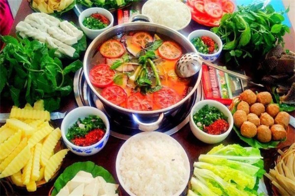 苗家砂鍋酸湯火鍋加盟