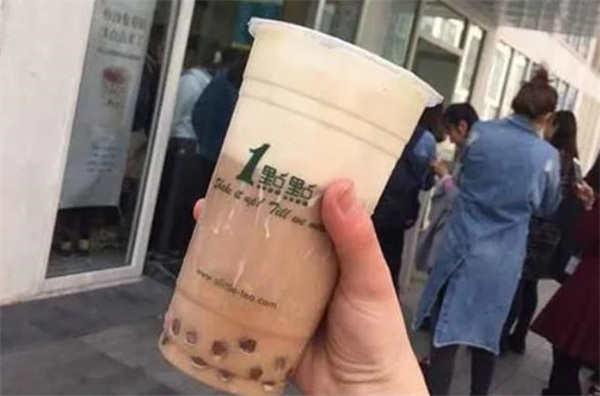 一點點奶茶
