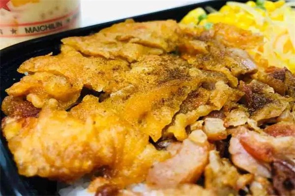魔畈烤肉飯加盟