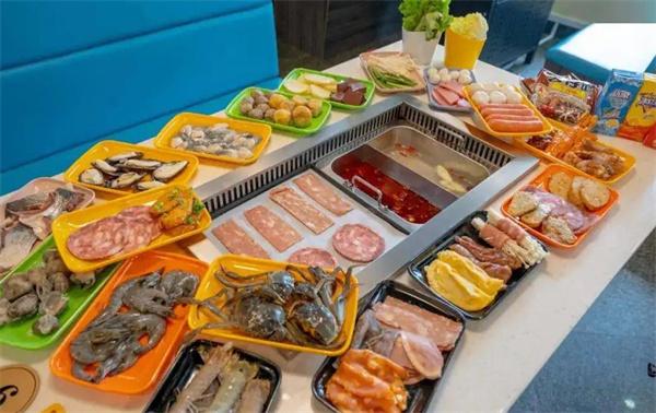 城中無(wú)限自助烤肉火鍋