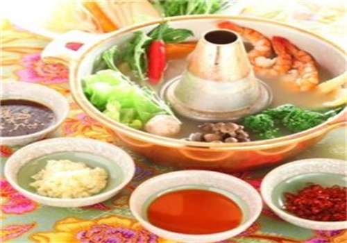 味原三千火鍋