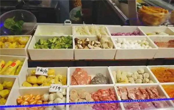 嗨辣麻唇麻辣燙