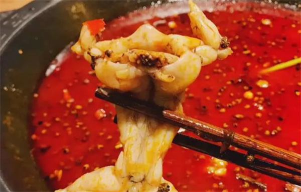 龍門(mén)飛魚(yú)美蛙魚(yú)頭火鍋