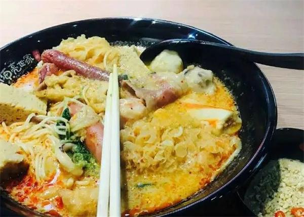 陳亮世家麻辣燙