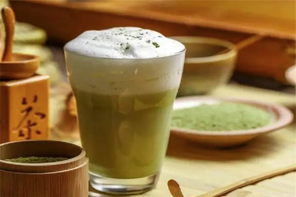 喲喲嘿茶飲加盟