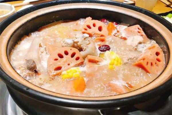 藕然間養(yǎng)生火鍋