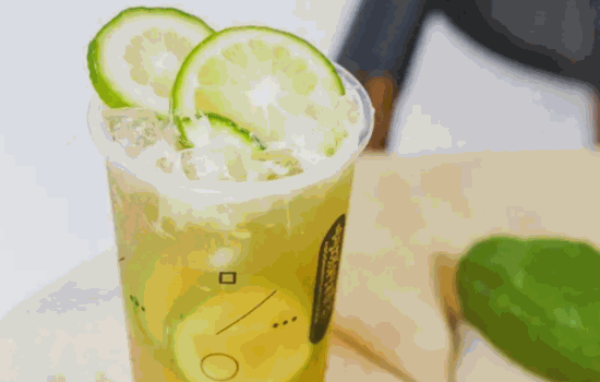 金桔檸檬奶茶