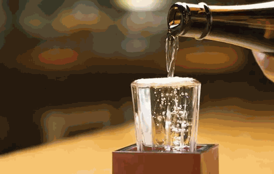 闕家白酒