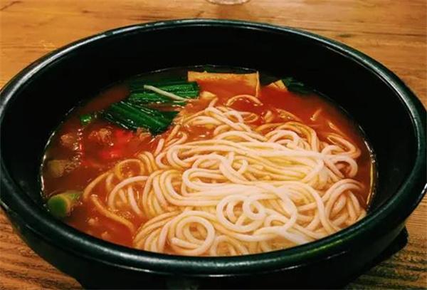 自然稻過橋米線
