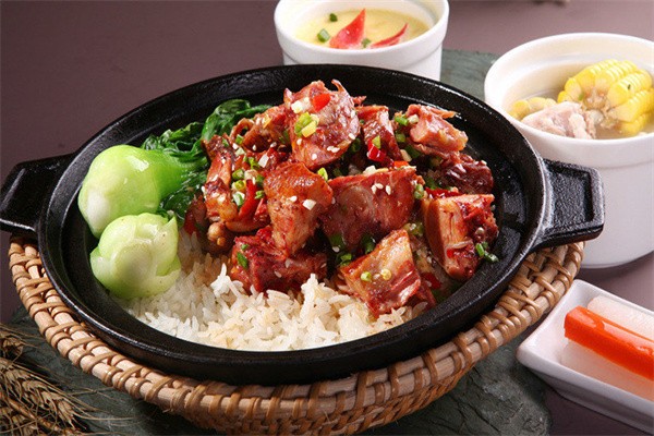 谷田煲仔飯加盟