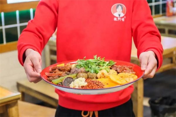 炊阿姨麻辣燙