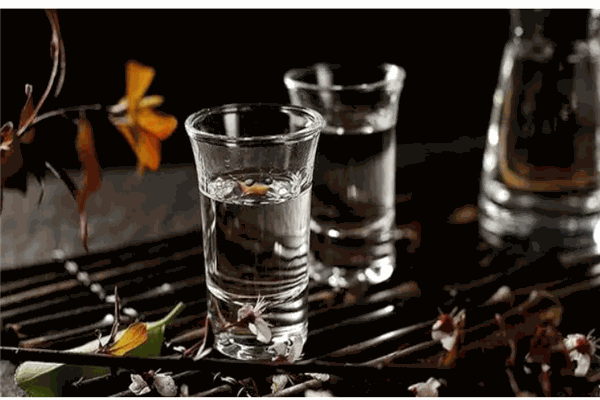 大燕達(dá)白酒