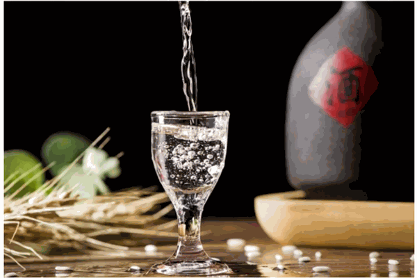 大燕達(dá)白酒