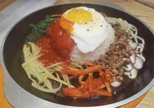 珠珠里拌飯屋加盟