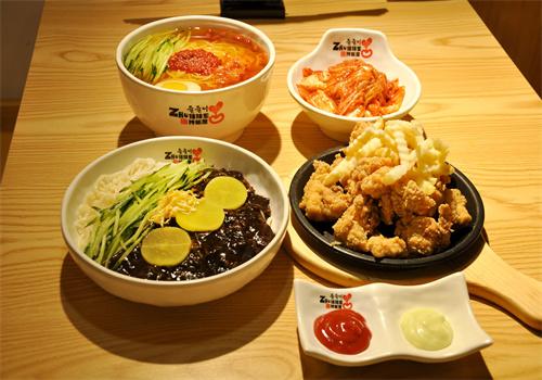 珠珠里拌飯屋加盟