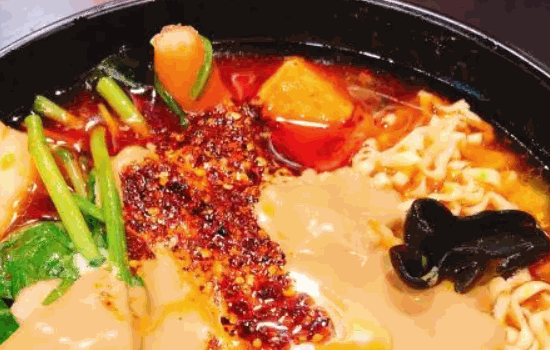 陳老五麻辣燙店