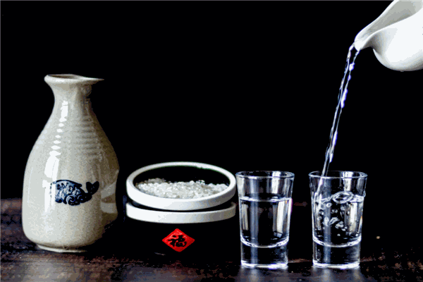 白渡強(qiáng)基白酒