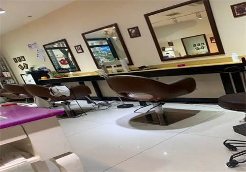 特別特理發(fā)店