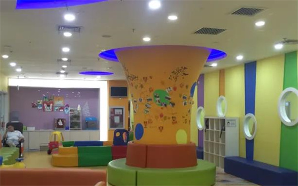 愛(ài)樂(lè)樂(lè)享早教中心