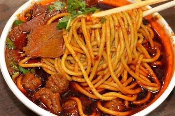臨汾吹牛牛肉丸子面費多少錢？