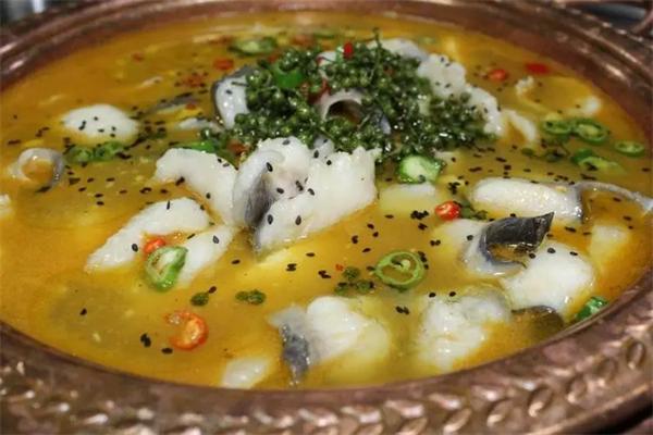 禹小鮮銅鍋豆花魚加盟