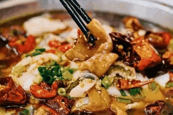 關(guān)漁小院肥腸魚火鍋