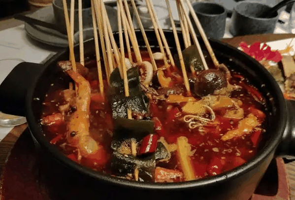 張小辣串串火鍋
