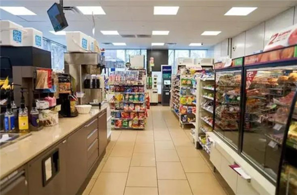 一個便利店大概多少錢？