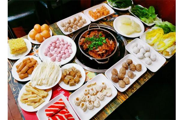 29元自助大骨頭火鍋加盟