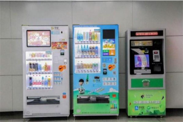 椰來啦自動(dòng)椰子販賣機(jī)