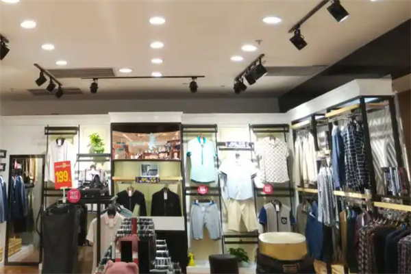 寶威金熊男裝加盟