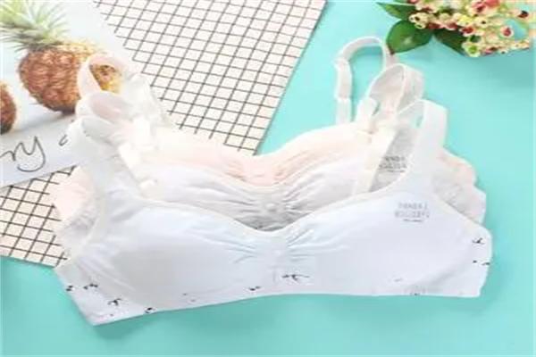 水中花內衣店加盟
