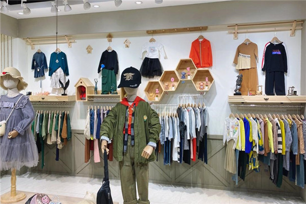 童話小屋童裝加盟