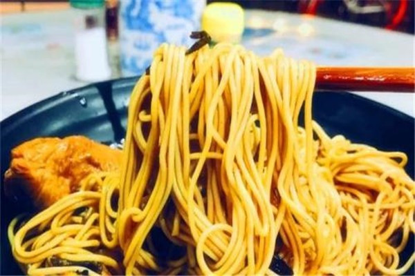 湯原養(yǎng)生面館加盟