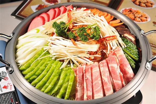 年糕媽媽韓國(guó)火鍋加盟