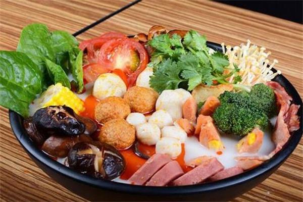 鑫辣坊麻辣燙加盟