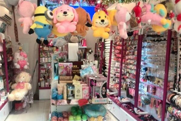 呀呀飾品店加盟