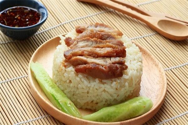 灣仔鹵肉飯