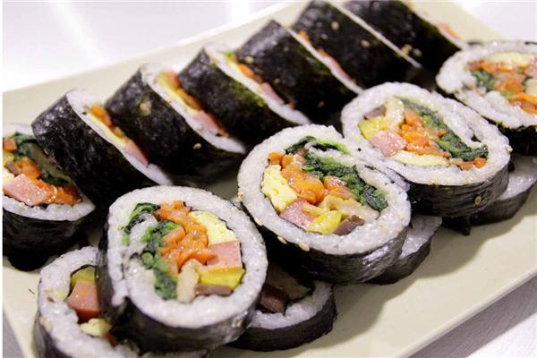 魚(yú)米有機(jī)廚房加盟
