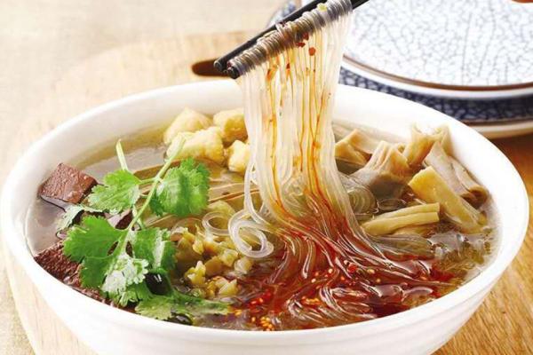 游子鴨血粉絲湯加盟