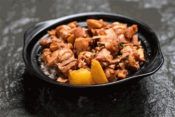 德銘宇黃燜雞米飯加盟